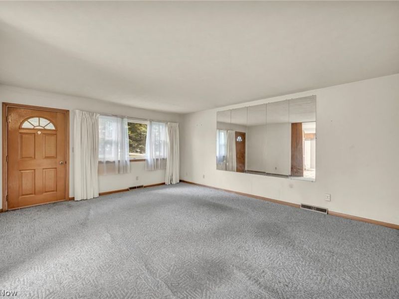 261 Fairmount Avenue, Barberton, OH 44203 Photo 7