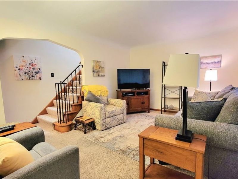 11807 Hastings Road, Garfield Heights, OH 44125 Photo 2
