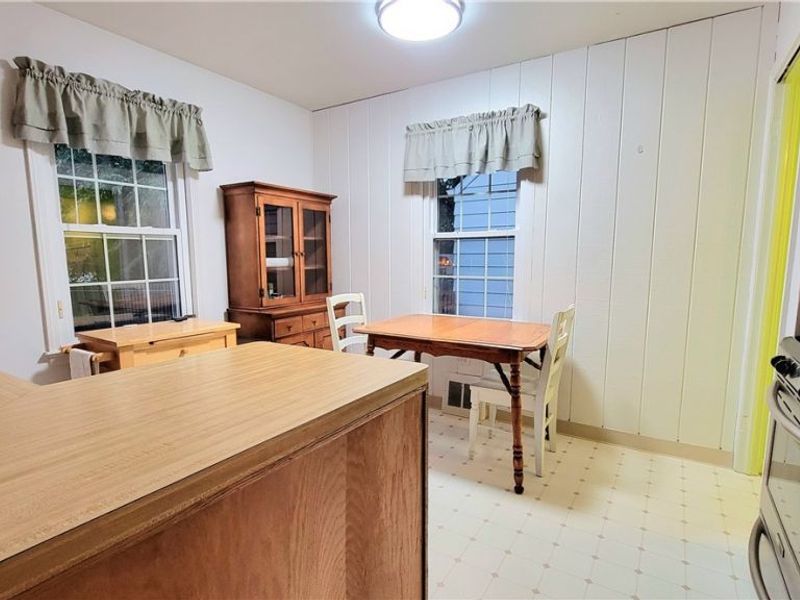 11807 Hastings Road, Garfield Heights, OH 44125 Photo 5