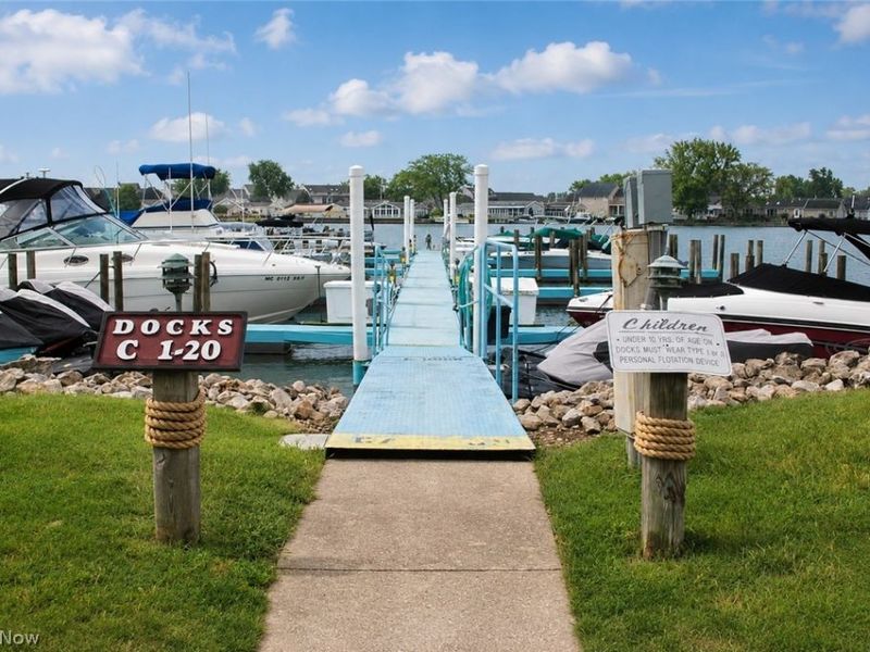 1763 NE Catawba Road, Unit 206, Port Clinton, OH 43452 Photo 3