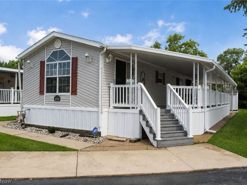 1763 NE Catawba Road, Unit 206, Port Clinton, OH 43452 Photo 4