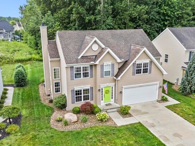 33269 Canterbury Road, Avon Lake, OH 44012 Photo 2