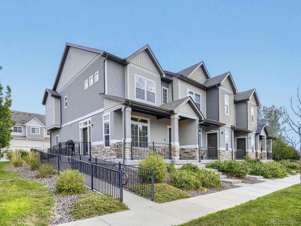19990 E 40TH Avenue, Unit 4, Denver, CO 80249