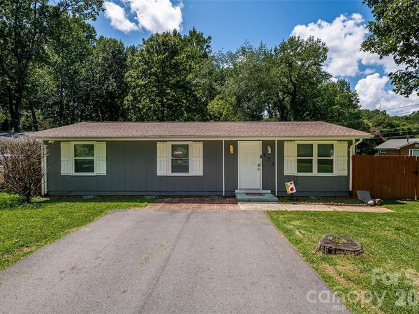 531 Stilwell Oaks Circle, Charlotte, NC 28212