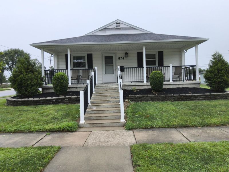 824 W Jay Street, Saint Marys, OH 45885 Photo 3