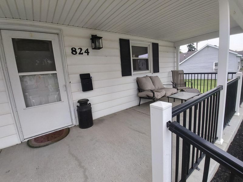 824 W Jay Street, Saint Marys, OH 45885 Photo 5