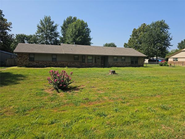 21236 E 102nd Street S, Broken Arrow, OK 74014