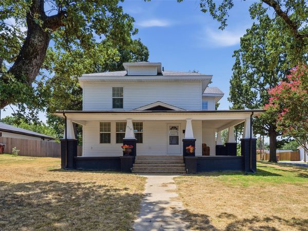 519 W Forrest Avenue , Eufaula, OK 74432