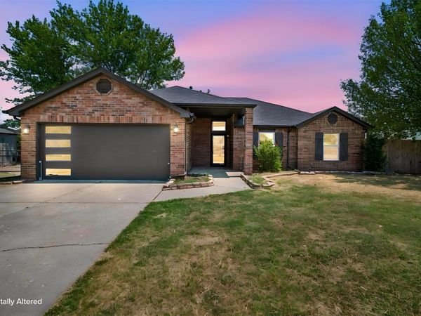 11665 N 156th East Avenue , Collinsville, OK 74021