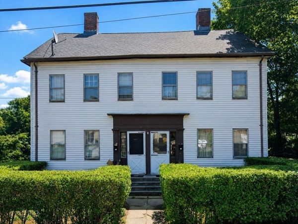 22 Central Avenue, Unit 22, Needham, MA 02492