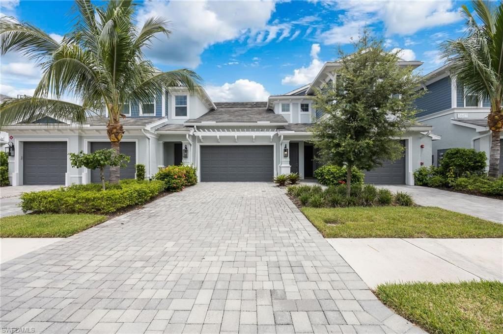 2647 Seychelles Cir, Unit 2206, Naples, FL 34112 Photo