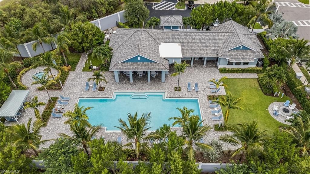 2647 Seychelles Cir, Unit 2206, Naples, FL 34112 Photo