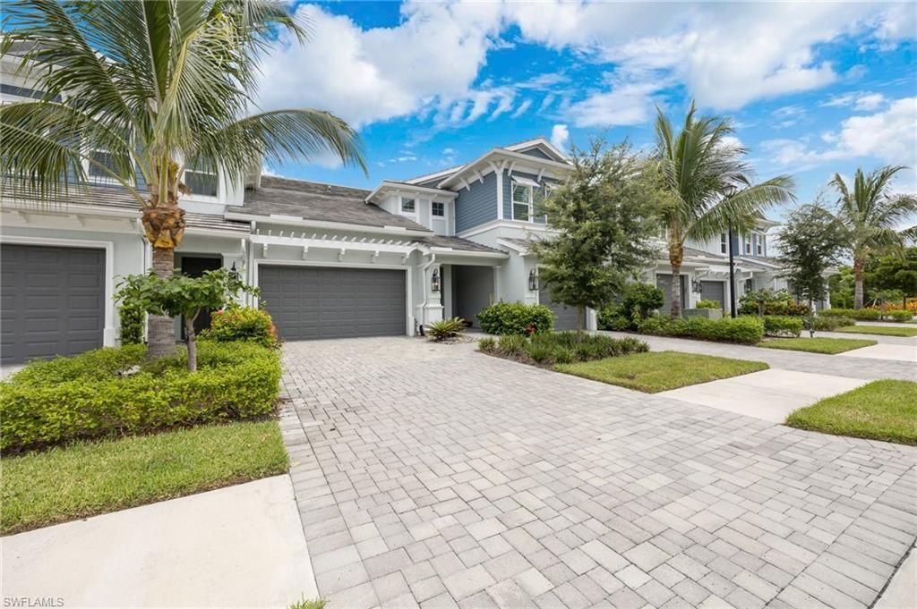 2647 Seychelles Cir, Unit 2206, Naples, FL 34112 Photo