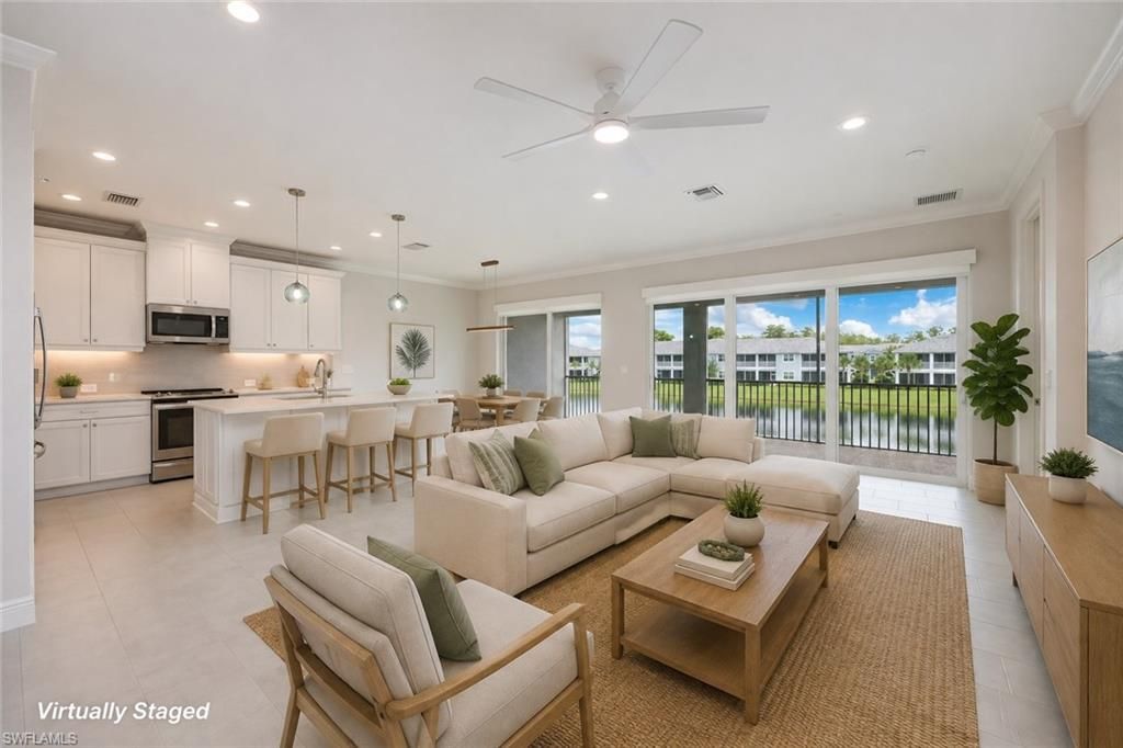 2647 Seychelles Cir, Unit 2206, Naples, FL 34112 Photo