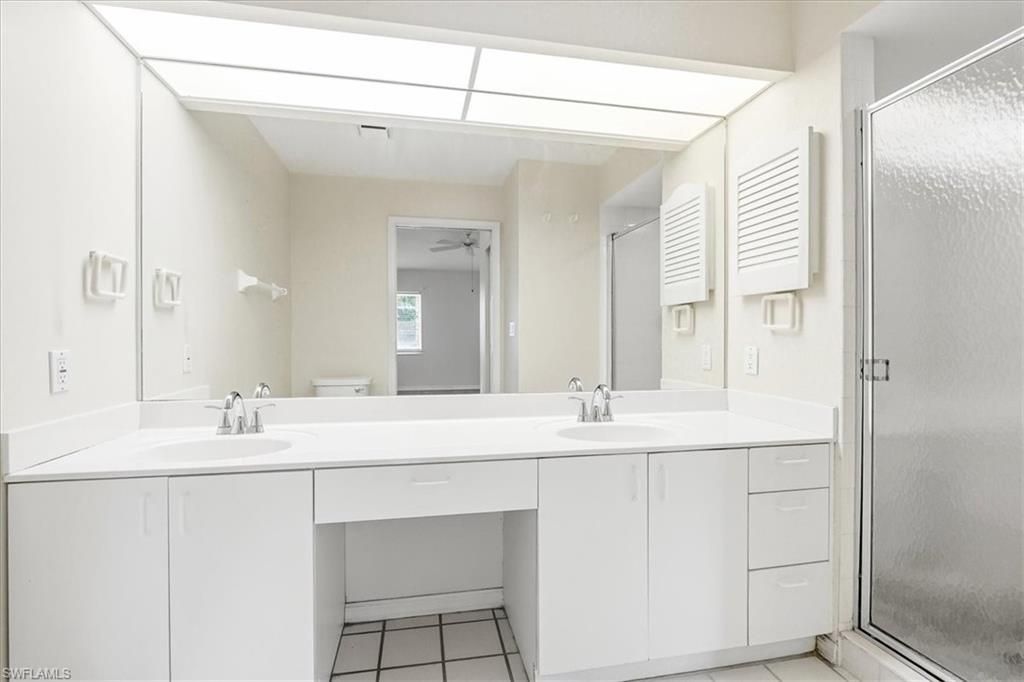 2526 Orchid Bay Dr, Unit 202, Naples, FL 34109 Photo