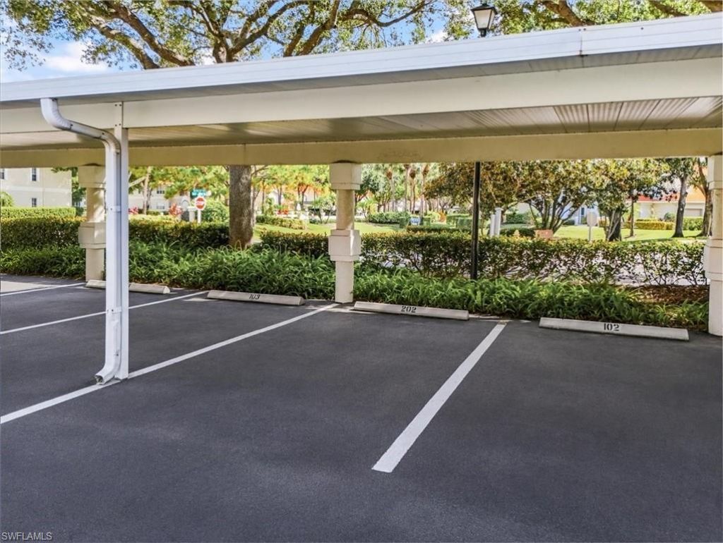 2526 Orchid Bay Dr, Unit 202, Naples, FL 34109 Photo