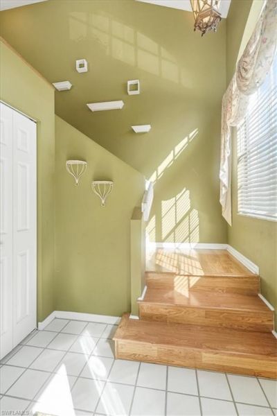 2526 Orchid Bay Dr, Unit 202, Naples, FL 34109 Photo
