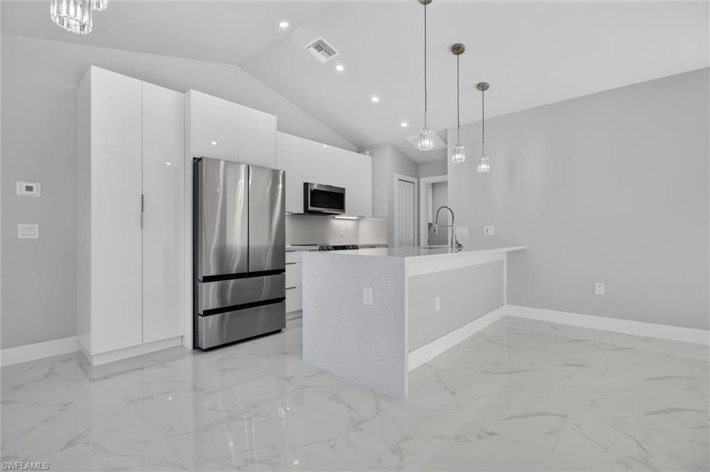 526 Wabasso Ave S, Lehigh Acres, FL 33974 Photo