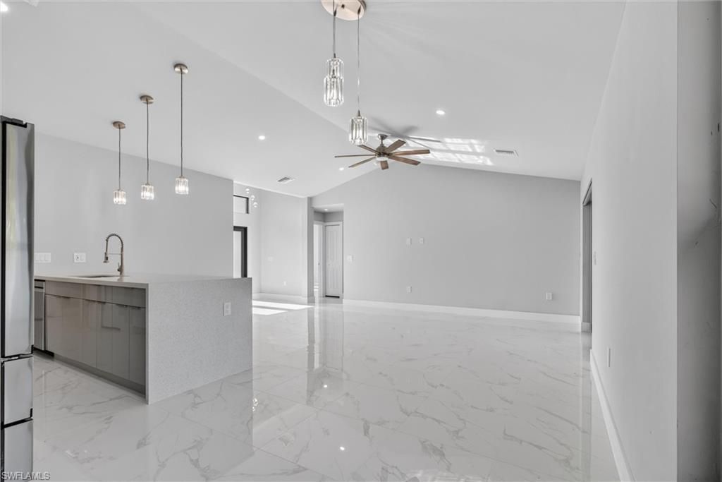 526 Wabasso Ave S, Lehigh Acres, FL 33974 Photo