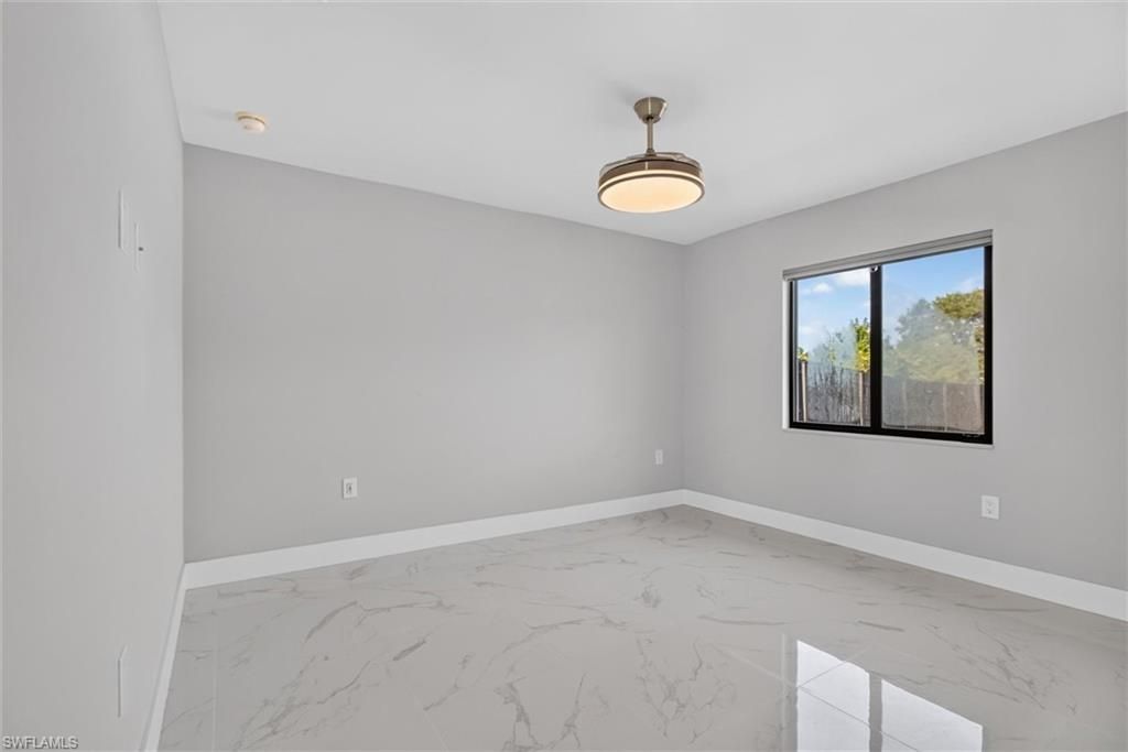 526 Wabasso Ave S, Lehigh Acres, FL 33974 Photo