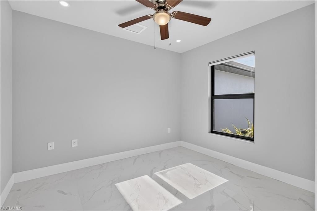 526 Wabasso Ave S, Lehigh Acres, FL 33974 Photo