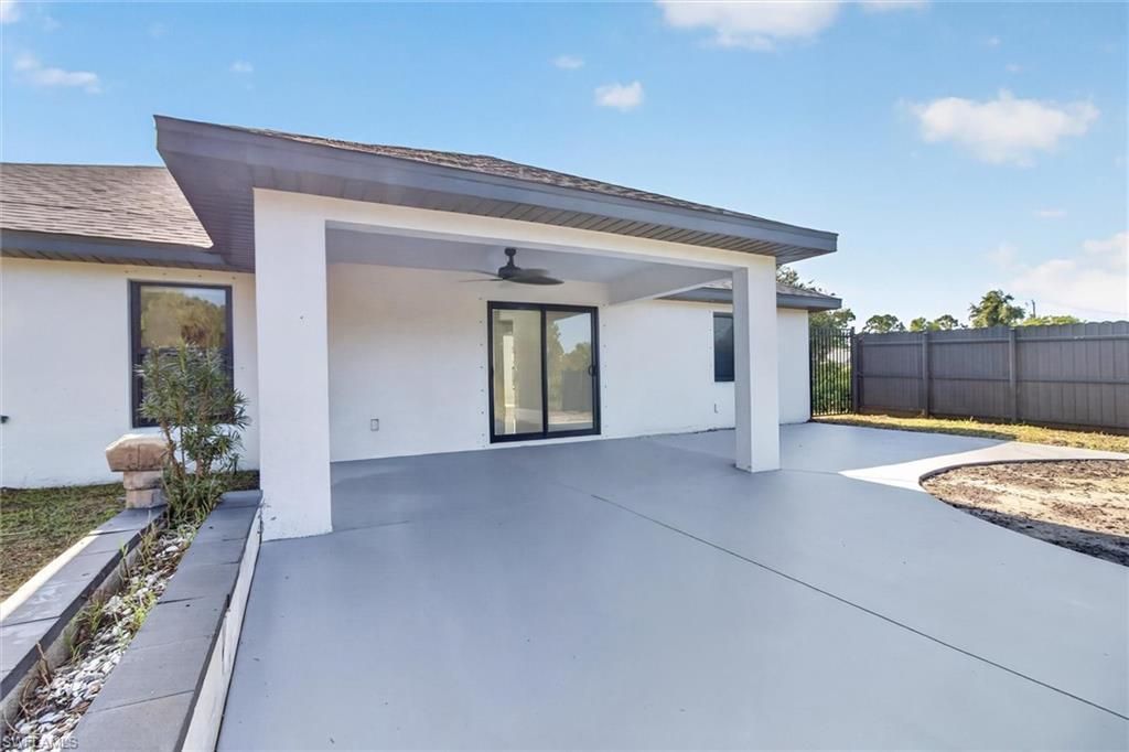 526 Wabasso Ave S, Lehigh Acres, FL 33974 Photo