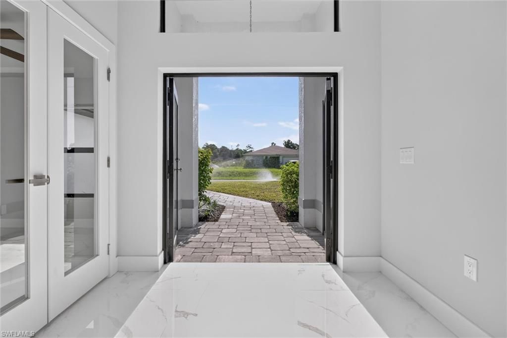 526 Wabasso Ave S, Lehigh Acres, FL 33974 Photo