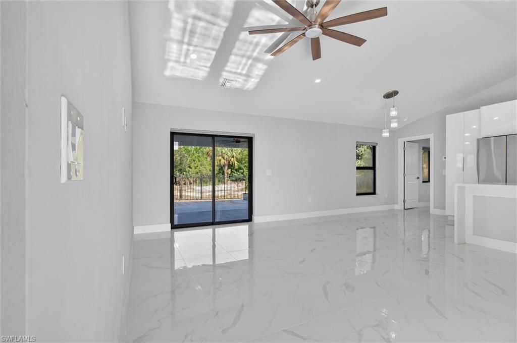 526 Wabasso Ave S, Lehigh Acres, FL 33974 Photo