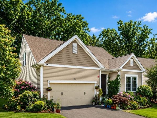 52 Primrose Cir, Unit 52, Hopkinton, MA 01748