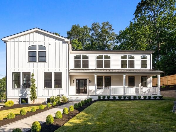 2 Atherton Rd, Winchester, MA 01890
