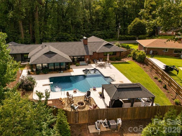 167 Maehill Place SW, Lenoir, NC 28645
