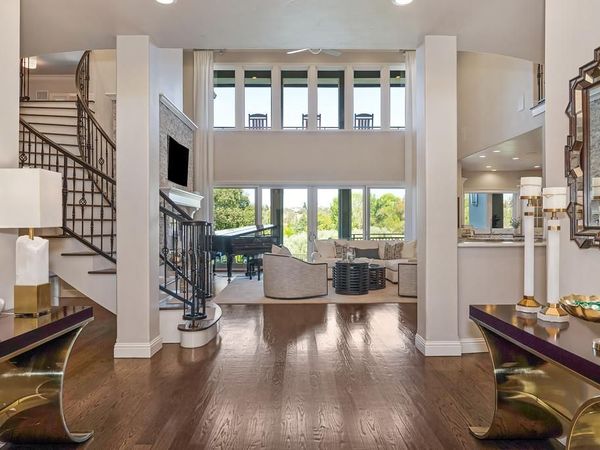 2363 Clubhouse Dr, Rocklin, CA 95765