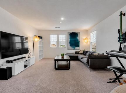 909 Valencia St, Lincoln, CA 95648 Photo