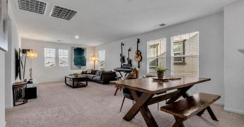 909 Valencia St, Lincoln, CA 95648 Photo