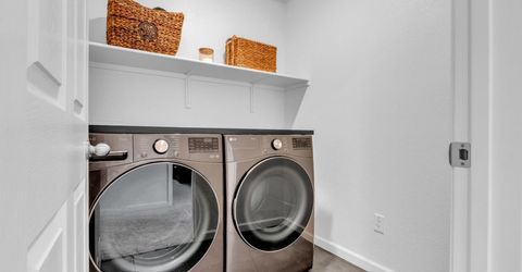 909 Valencia St, Lincoln, CA 95648 Photo