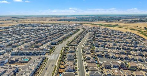 909 Valencia St, Lincoln, CA 95648 Photo