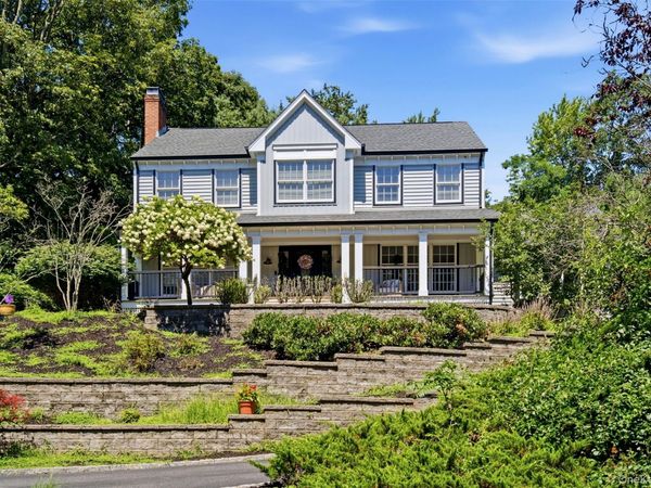 4 Jefferson Landing Circle, Port Jefferson, NY 11777