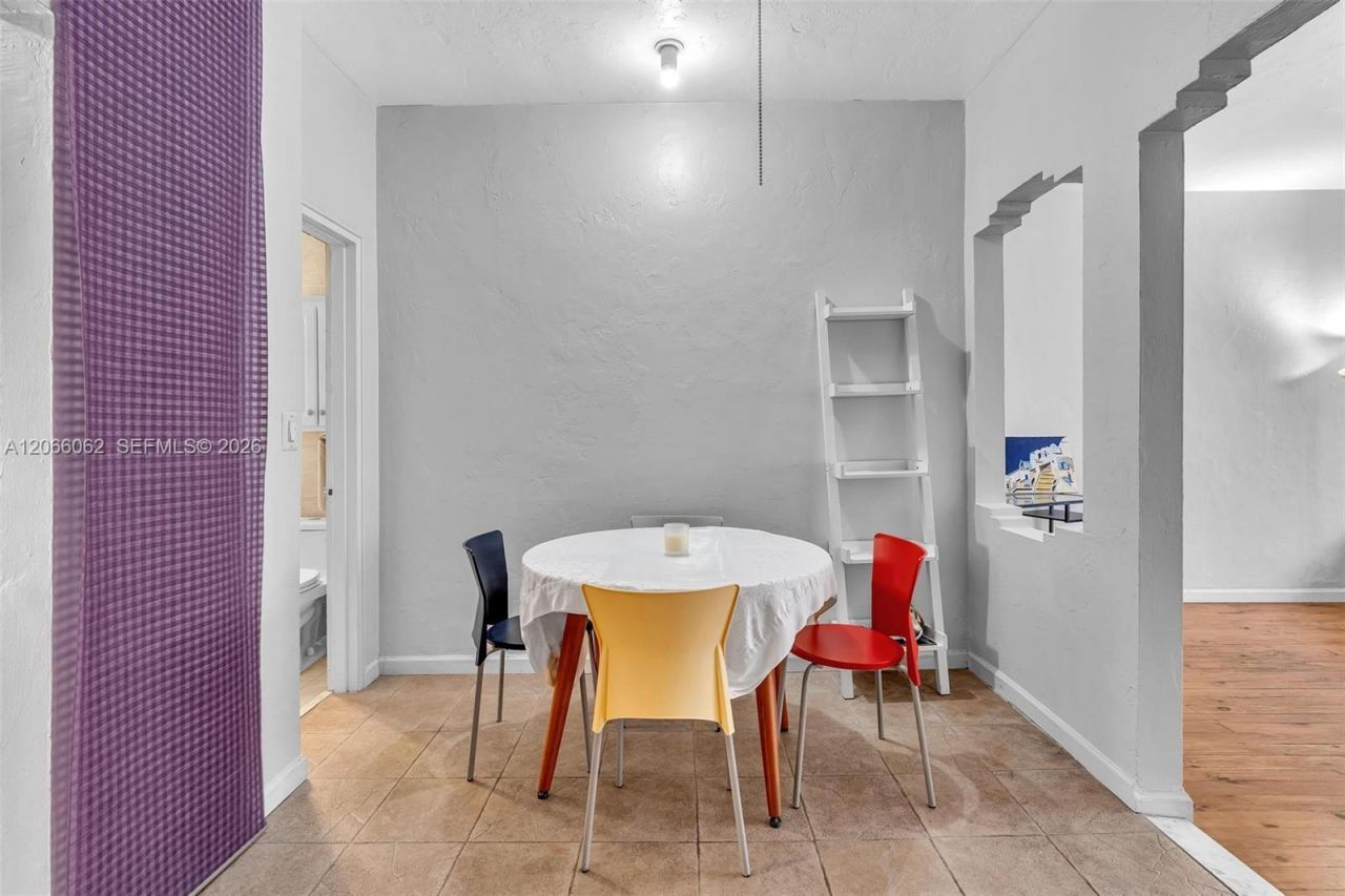 736 12th St , Unit 5, Miami Beach, FL 33139 Photo