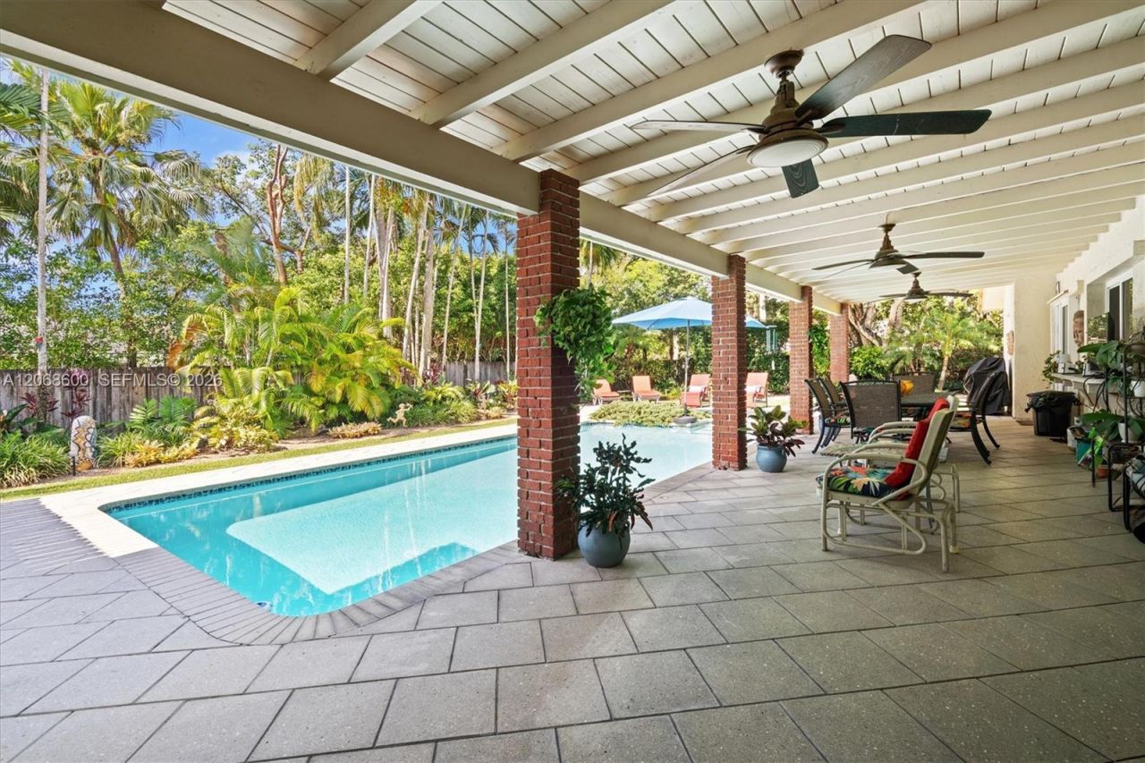 7190 SW 100th St, Pinecrest, FL 33156 Photo