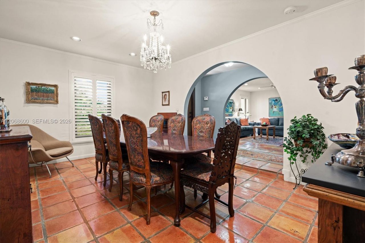 7190 SW 100th St, Pinecrest, FL 33156 Photo