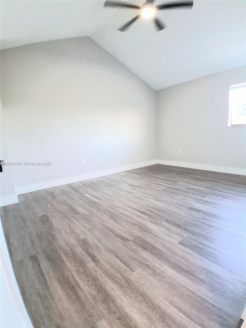 2770 W 60th Pl, Unit 201, Hialeah, FL 33016 Photo