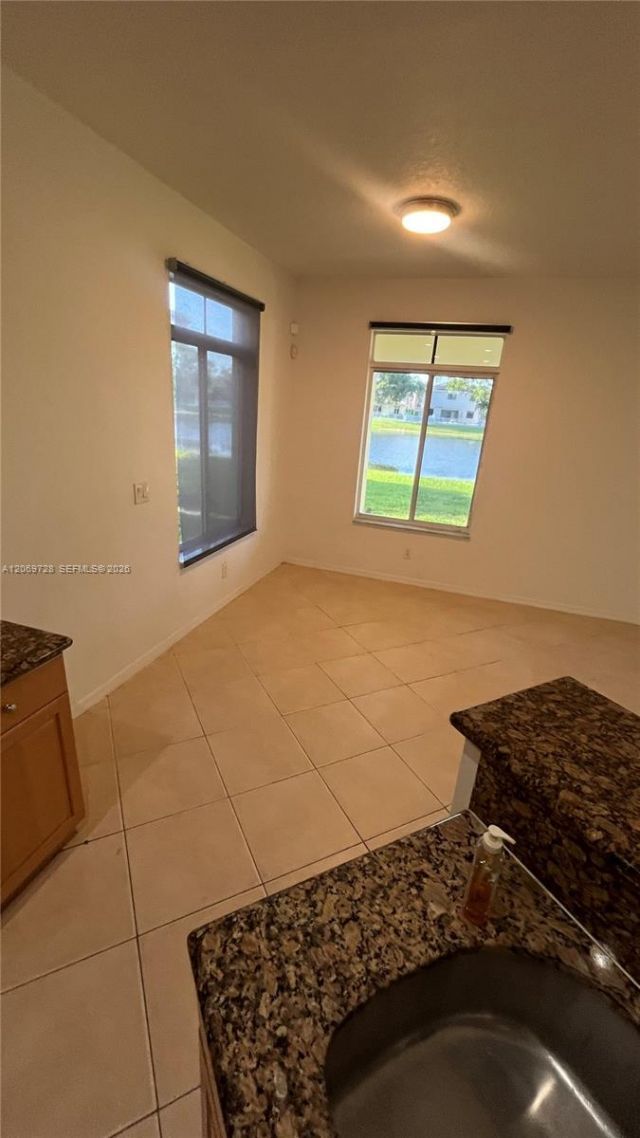 19351 SW 61st St, Unit 19351, Pembroke Pines, FL 33332 Photo