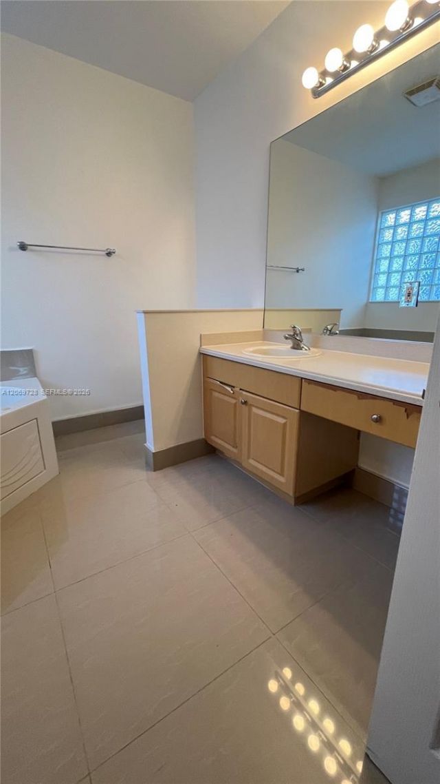19351 SW 61st St, Unit 19351, Pembroke Pines, FL 33332 Photo