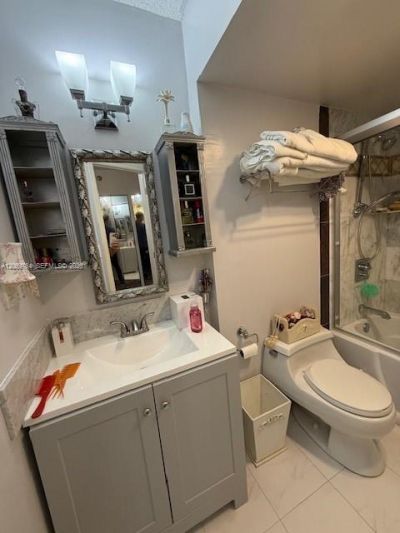 20505 E Country Club Dr , Unit 1036, Aventura, FL 33180 Photo