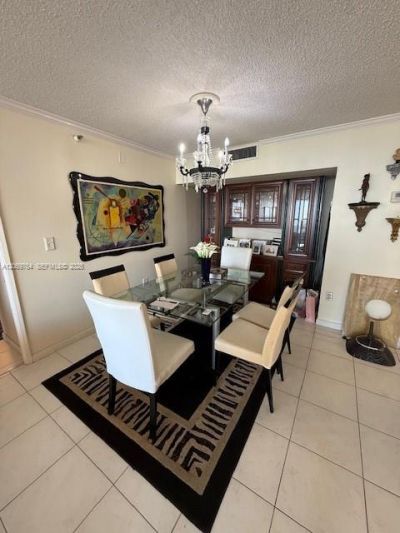 20505 E Country Club Dr , Unit 1036, Aventura, FL 33180 Photo