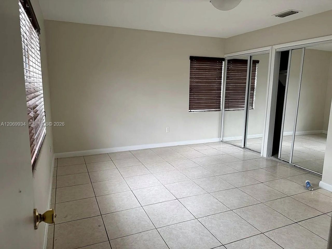 3232 Village Green Dr, Miami, FL 33175 Photo