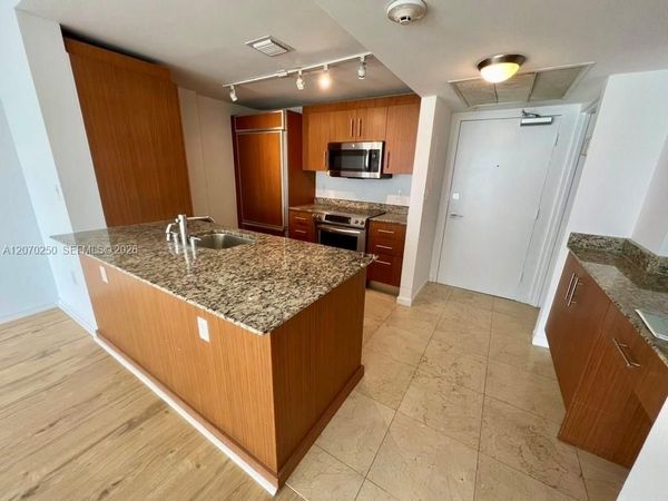 10275 Collins Ave , Unit 415, Bal Harbour, FL 33154