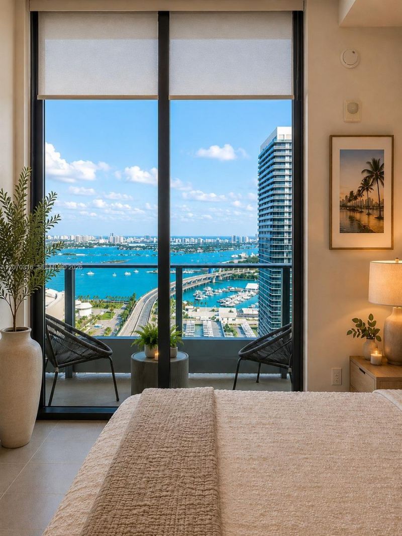 121 NE 5th St , Unit 3713, Miami, FL 33132 Photo