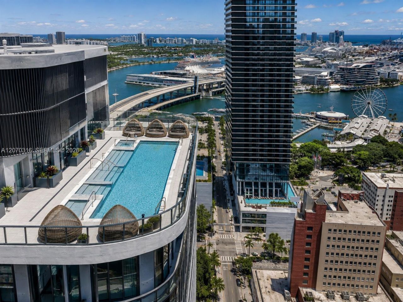 121 NE 5th St , Unit 3713, Miami, FL 33132 Photo