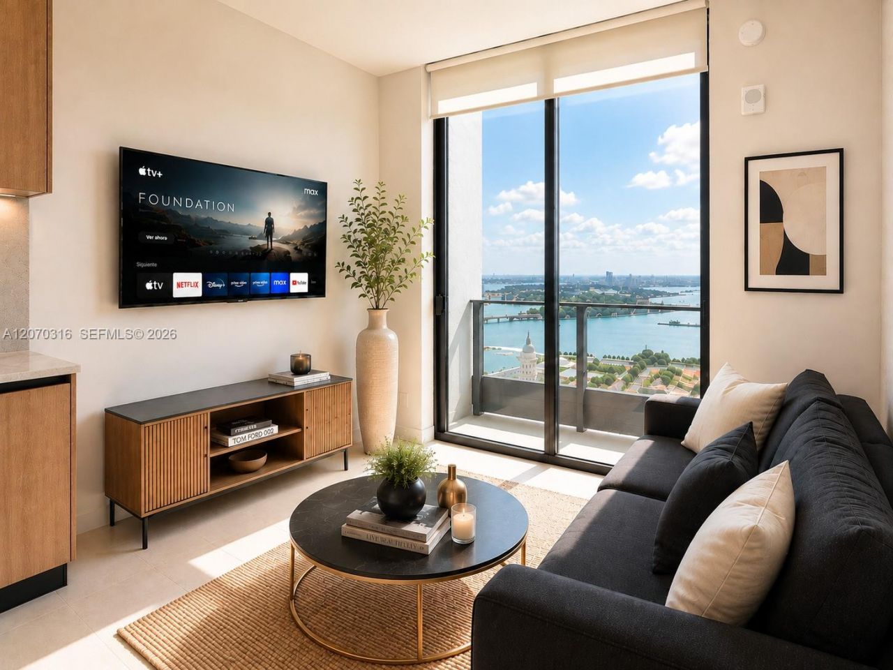 121 NE 5th St , Unit 3713, Miami, FL 33132 Photo
